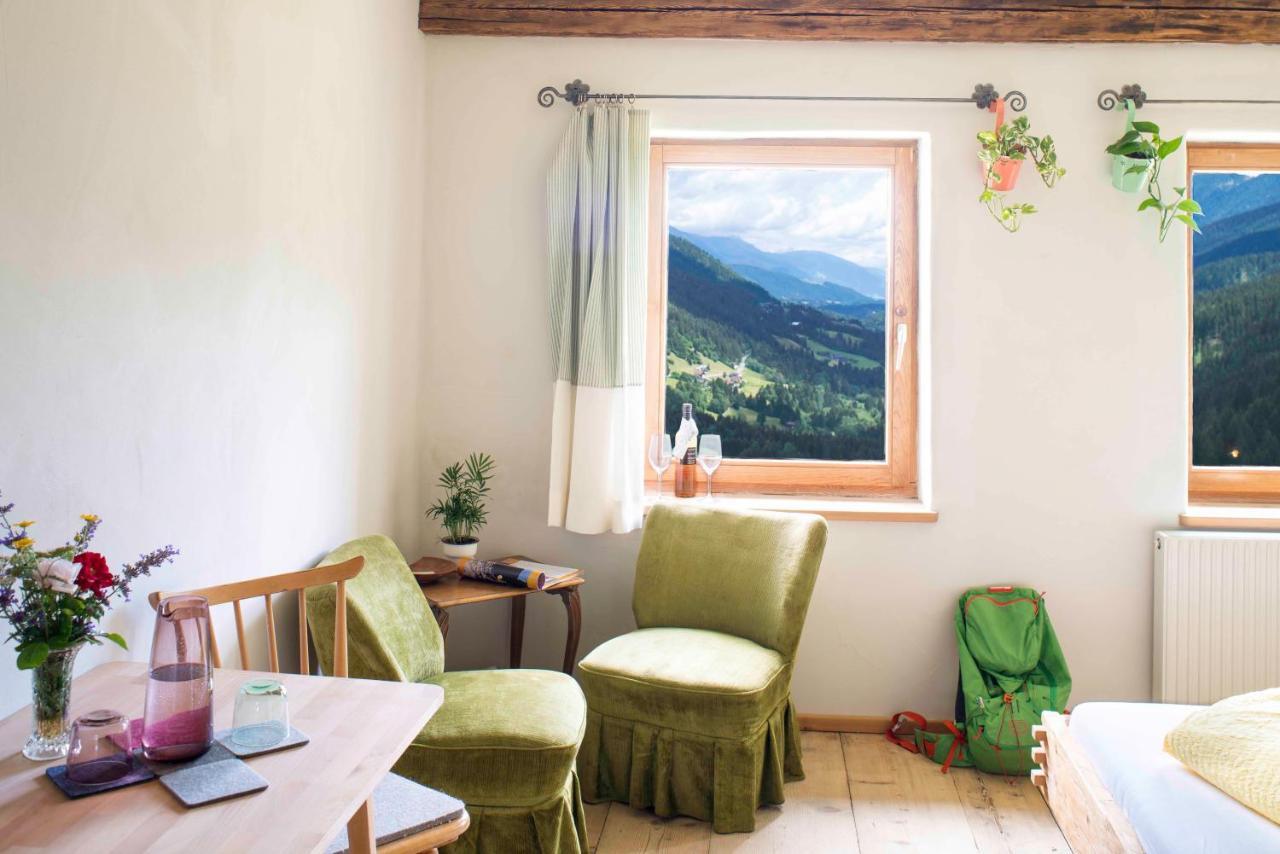 Hepi Lodge Liesing Exterior photo